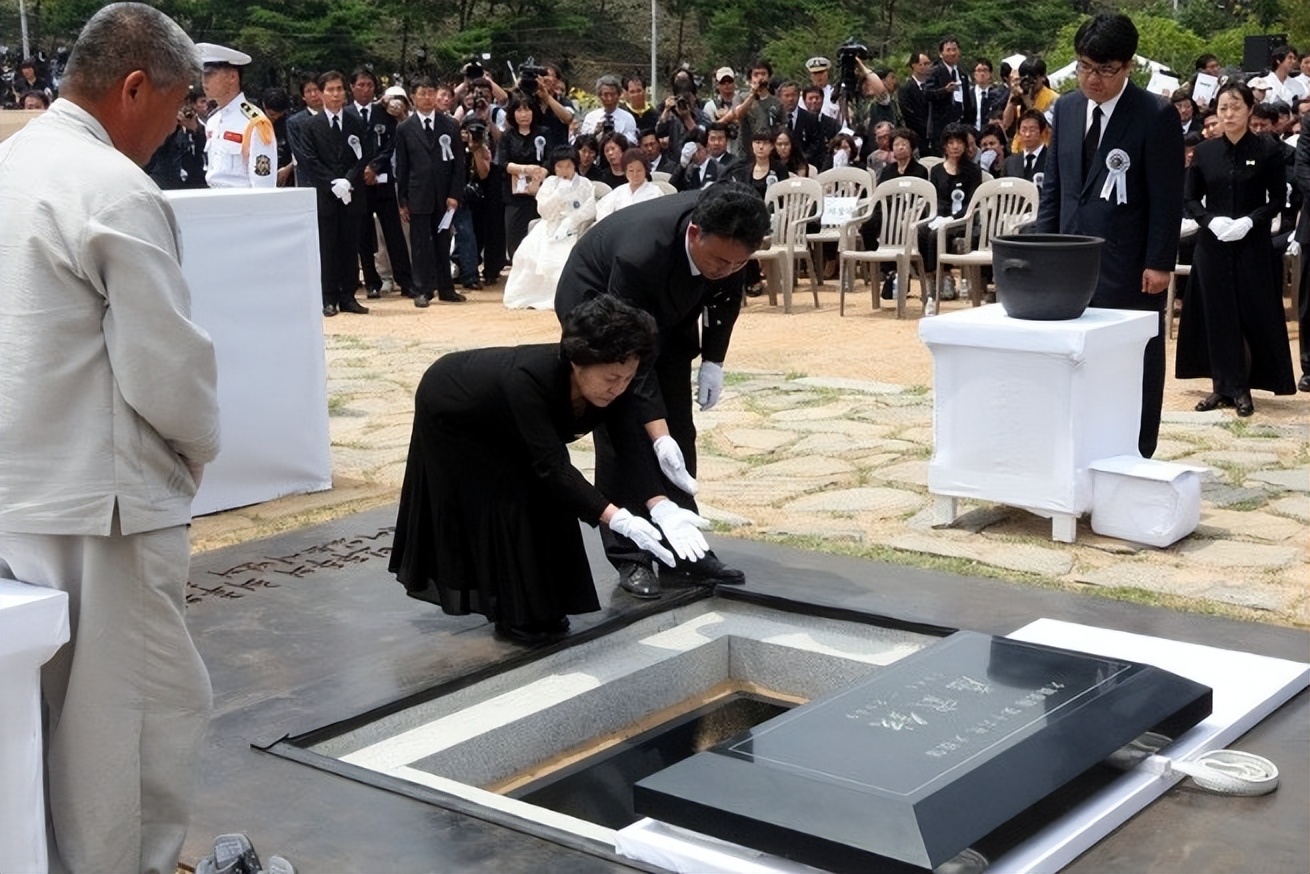 文在寅田园生活,文在寅是住在农村吗