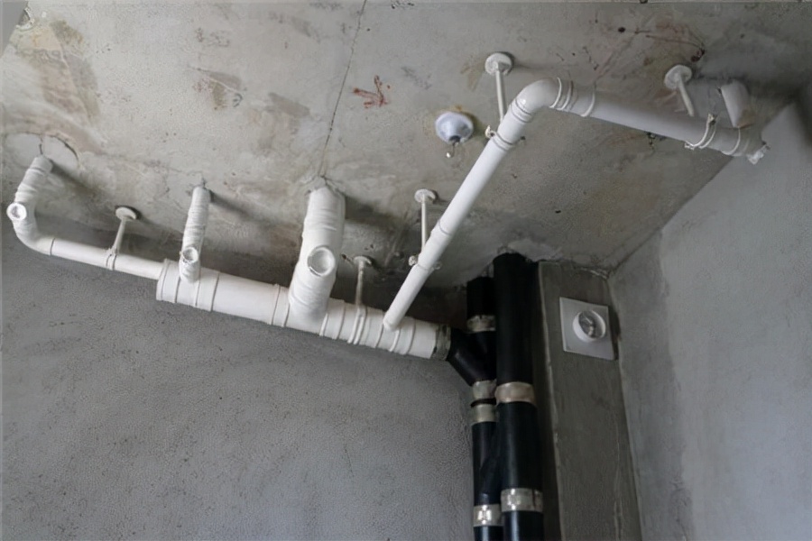 太原卫生间地面管道漏水上门维修,卫生间管道漏水怎么处理