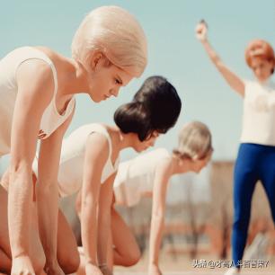 二战女德军士兵照片,老照片二战后悲惨的法国女性