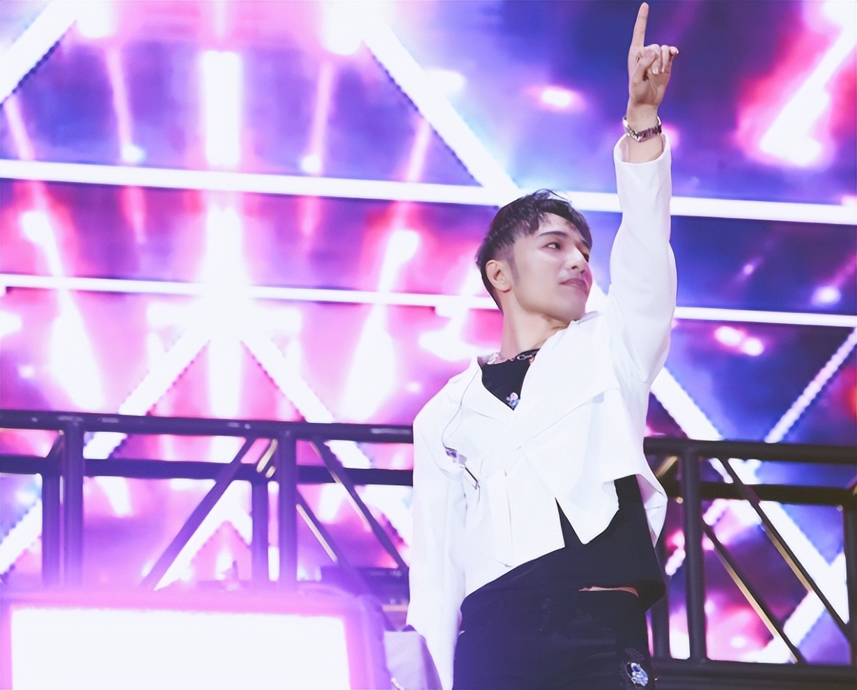 女子实名检举网红田一名,网红田一名被曝骗钱