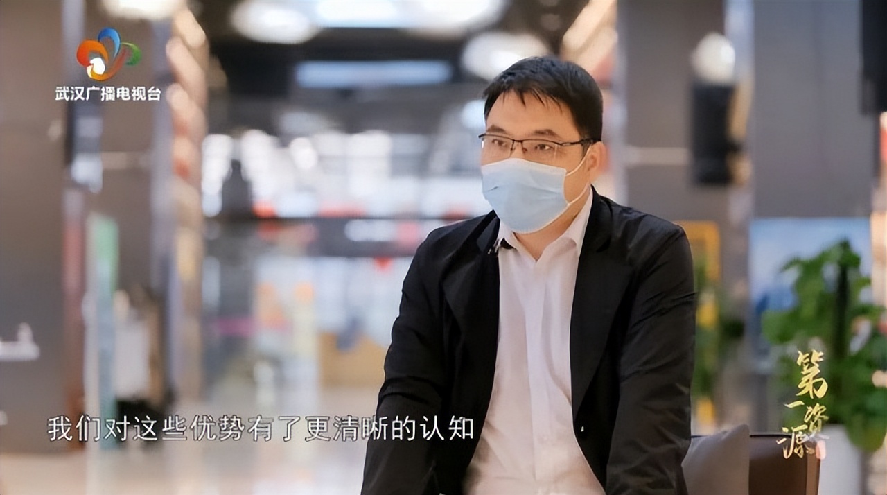 宸ヤ笟璁捐绫荤殑鐗硅壊灏忛晣,纭氬彛宸ヤ笟璁捐灏忛晣