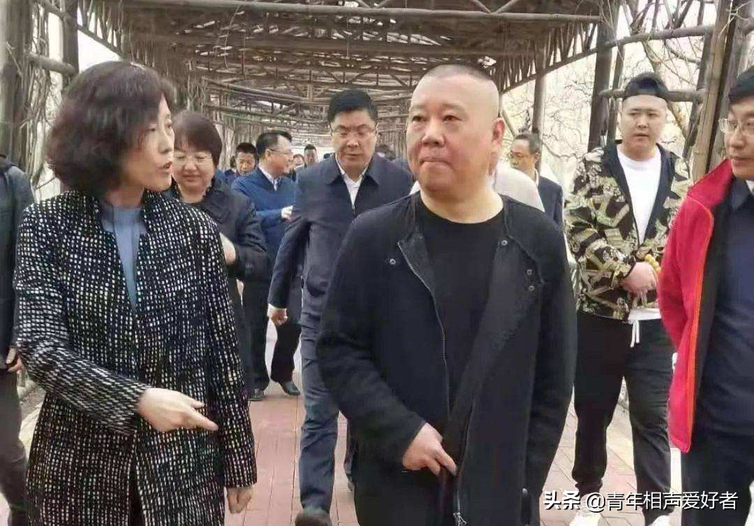 郭德纲天津足球,郭德纲考察泰达