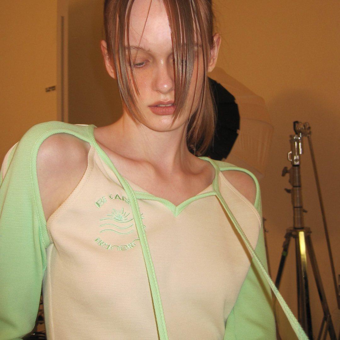 韩国首尔适合穿什么夏款女装,韩国女生服装穿搭