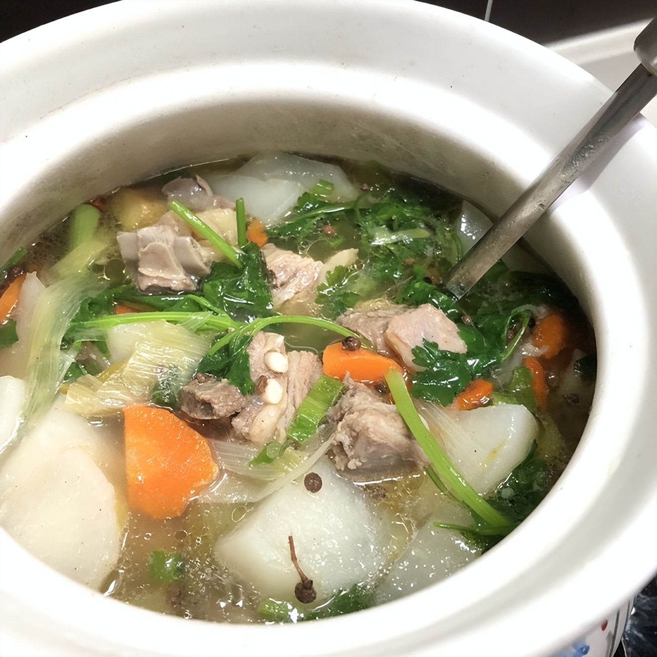 冬天的羊肉怎么做才好吃,大冷天用羊肉怎么做才好吃