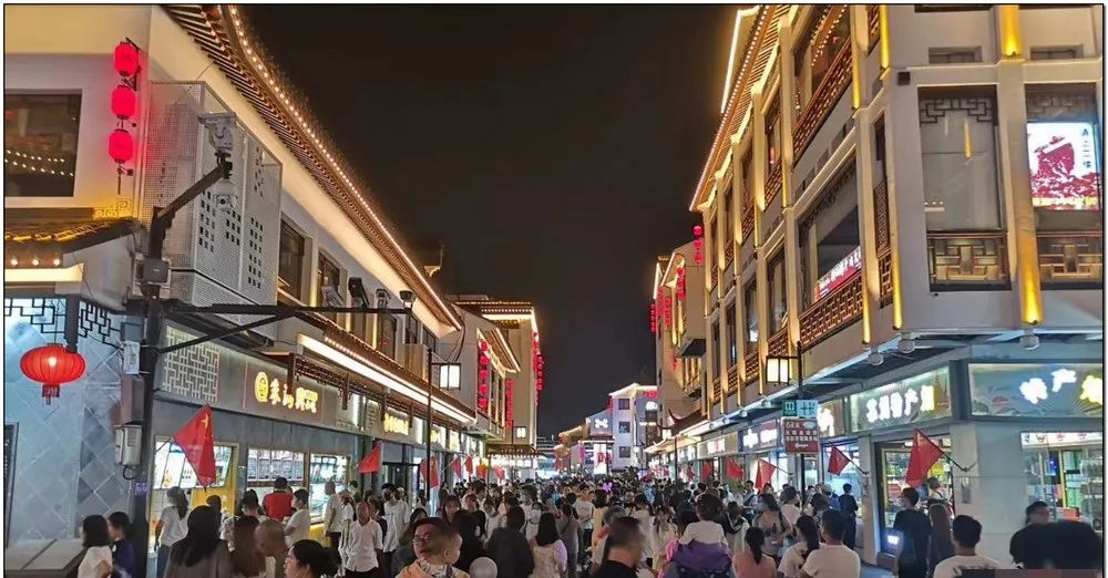 十一长假早已不像你想象中的图片,十一长假壮观景象