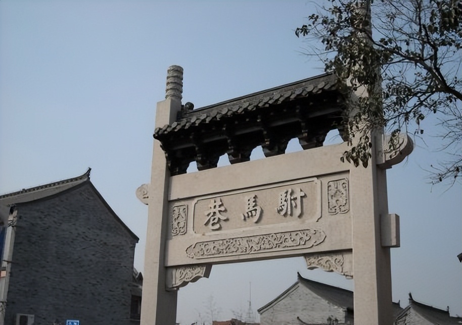 还乡以大鸾的方式