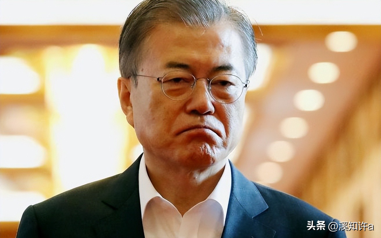 青瓦台文在寅最新消息,文在寅和尹锡悦在青瓦台开始会面