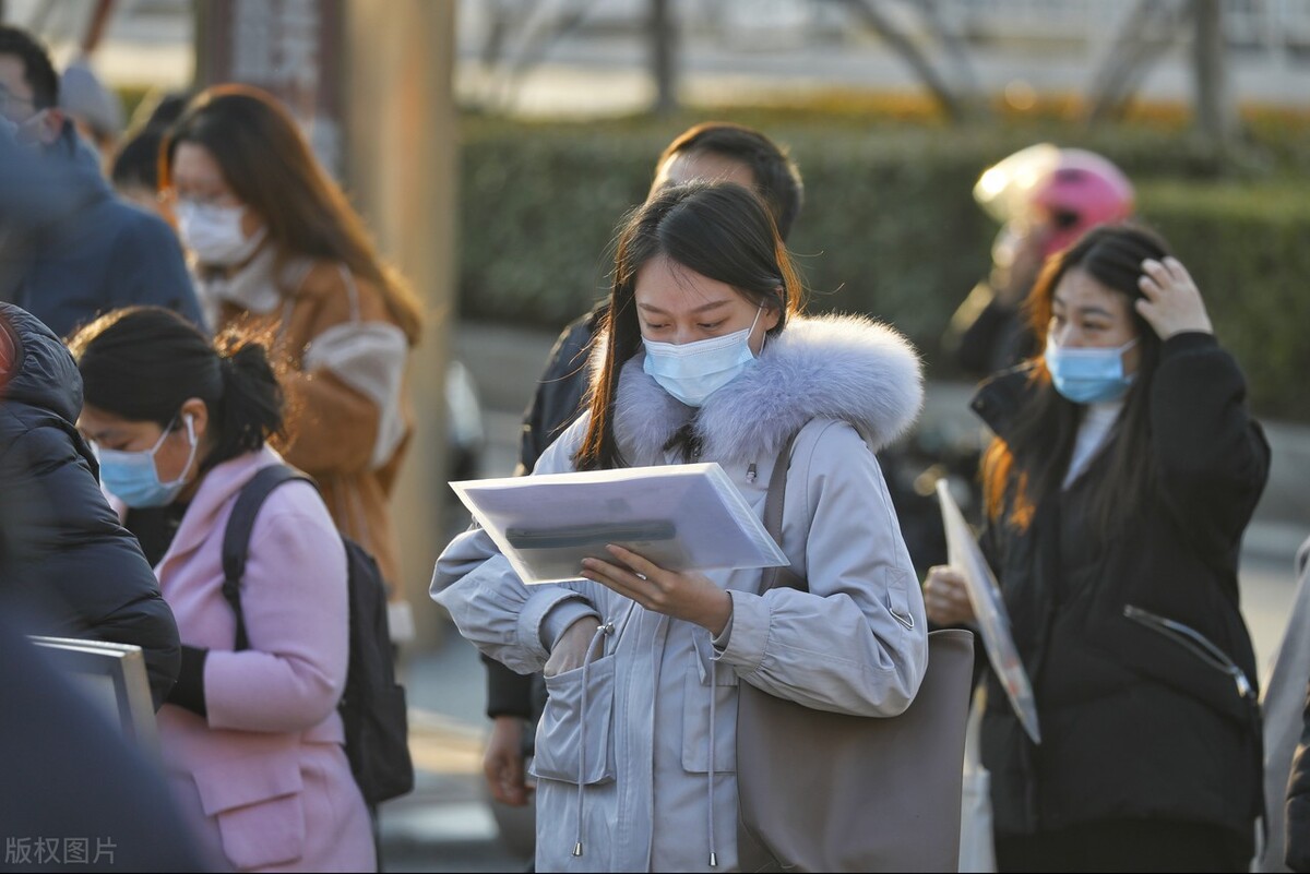 公务员考上岸是什么,公务员裸考成功上岸的案例