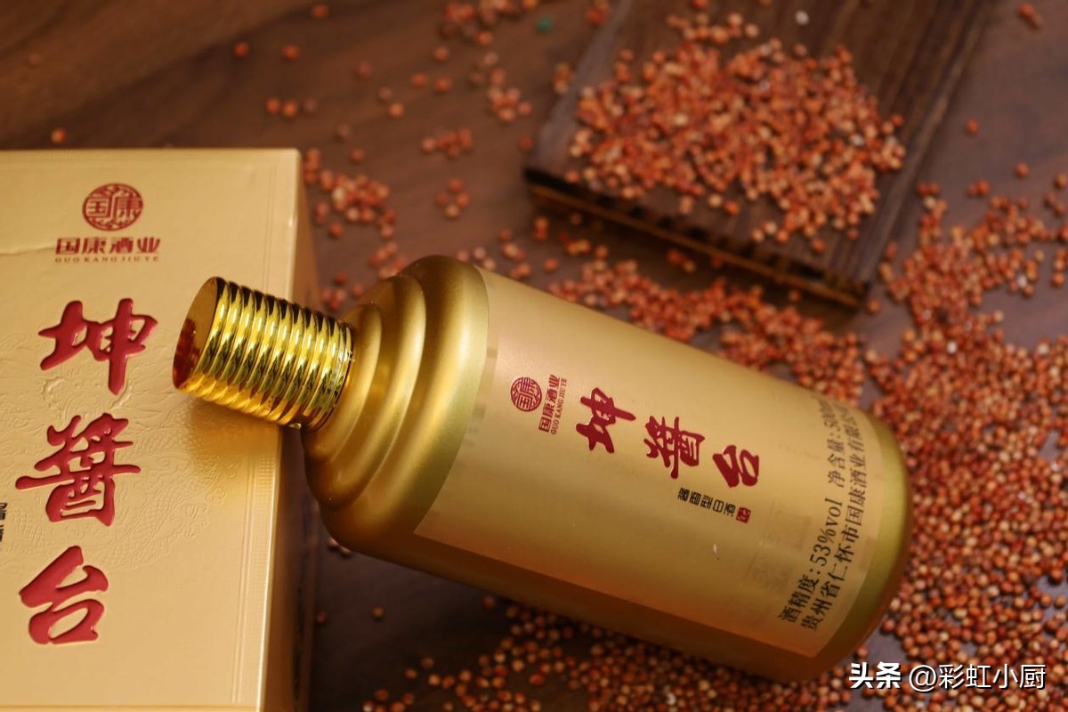 日本卖飞天茅台多少人民币,飞天茅台价格与茅台系列酒的价差