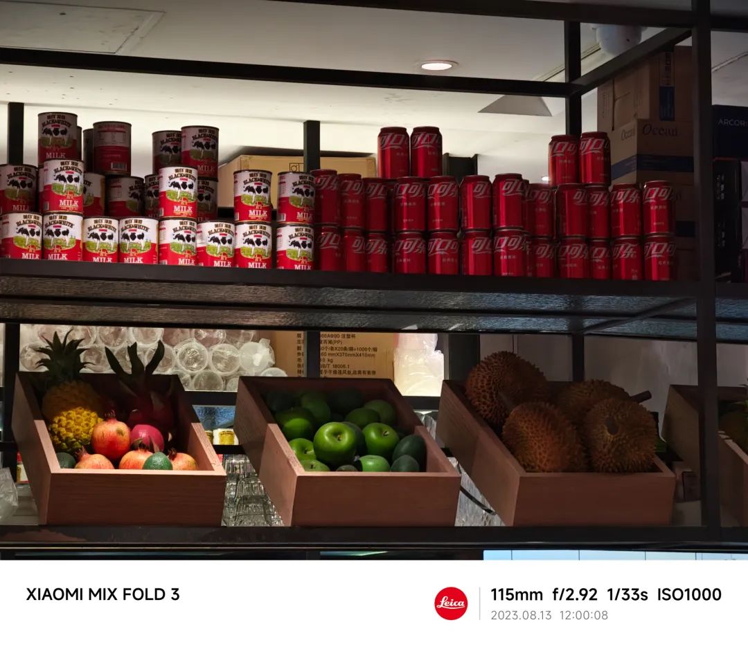 小米mixfold3长焦微距对比华为,关注色彩