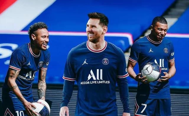 拜仁大胜热刺最新消息,大巴黎将对战拜仁直播热刺