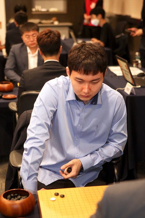 lg杯柯洁对阵申旻埈,LG杯柯洁胜申旻埈