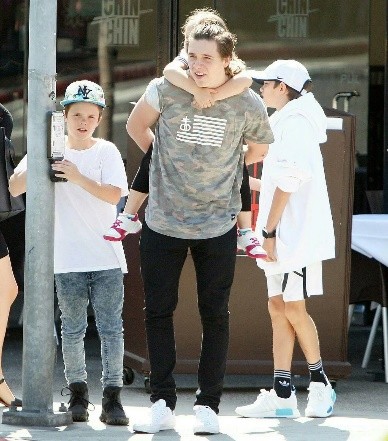 贝小七被宠上天,贝小七成长