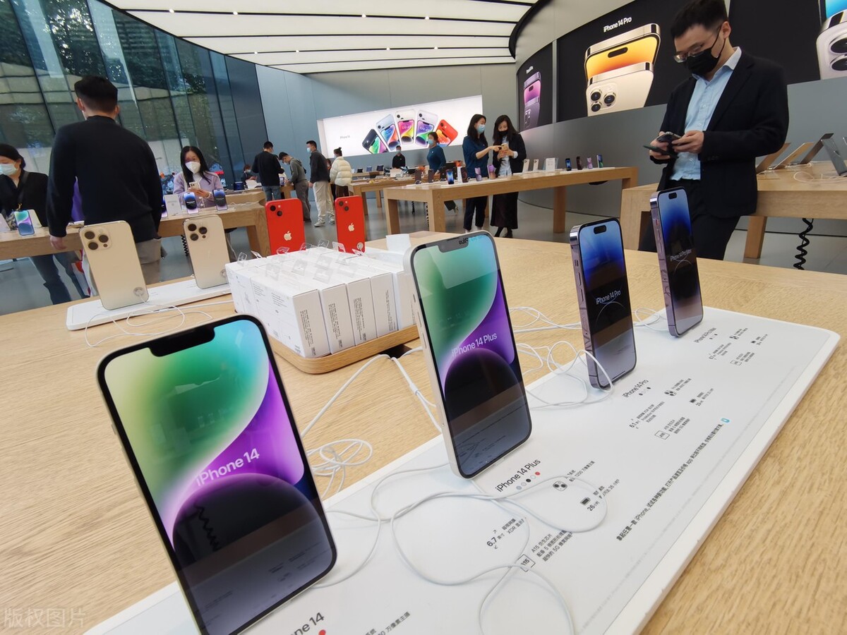 华为p60与苹果14哪个拍照更好,华为p60和苹果放大拍照对比