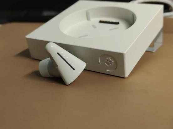 这一次我找到的完美耳机，居然是“赛博小罐茶”？