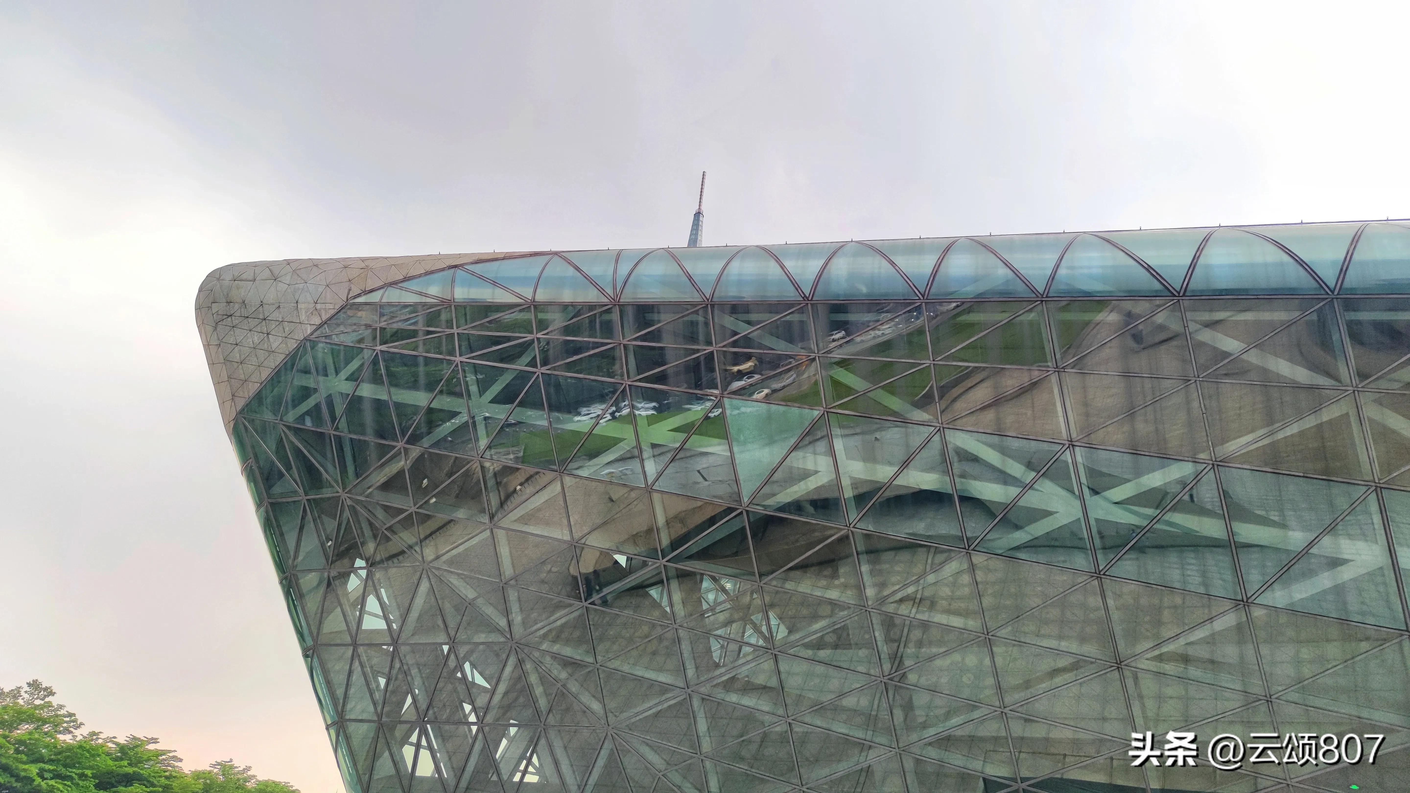 广州大剧院的建筑风格,广州地标建筑剧院