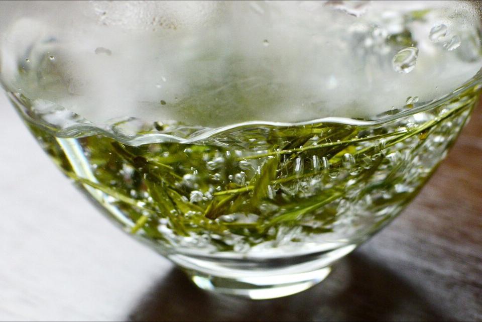 老茶友说只要茶好,西湖龙井很香吗