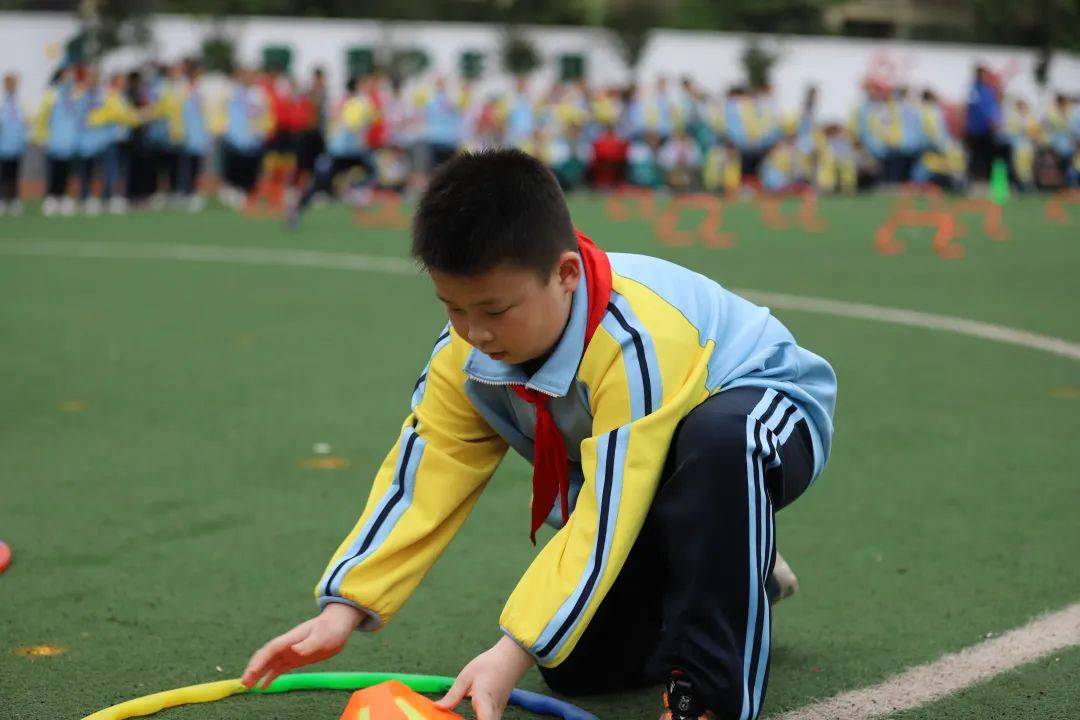 小学春季足球联赛开赛,濮阳市开德小学运动会