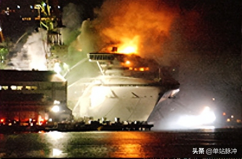 首艘国产大型邮轮移泊至上海,首艘国产大型邮轮拟返程