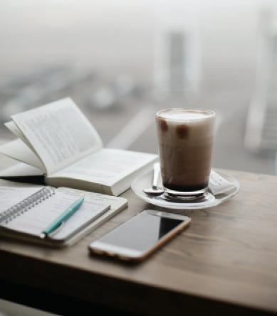 为什么大家喜欢去咖啡馆学习,为什么大家喜欢在星巴克里面工作