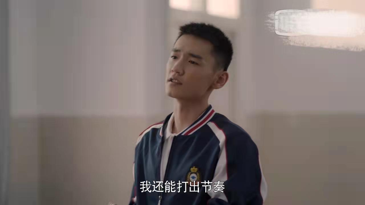 特战荣耀燕破岳和刘招弟什么关系,特战荣耀燕破岳被俘虏谁救了他