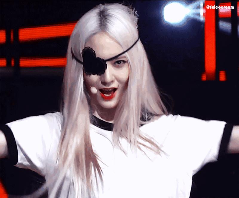 郑秀晶可爱冰山完整版,冰山美人郑秀晶和谁同框