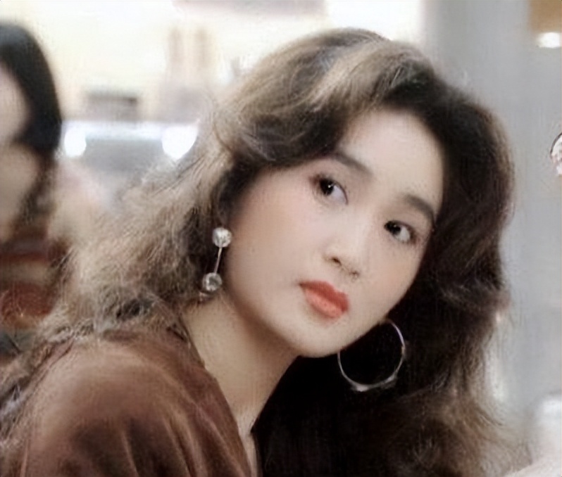 娱乐圈中情史最干净的女演员,娱乐圈情史最丰富的女明星