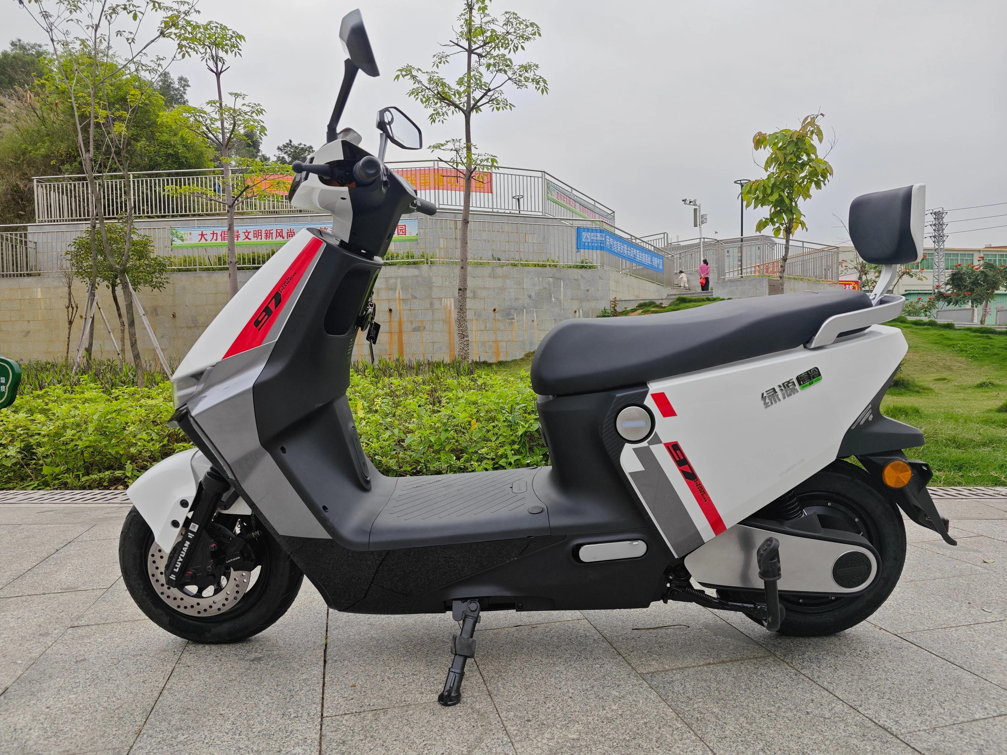 绿源s70是电动车还是电摩,开了11年的车