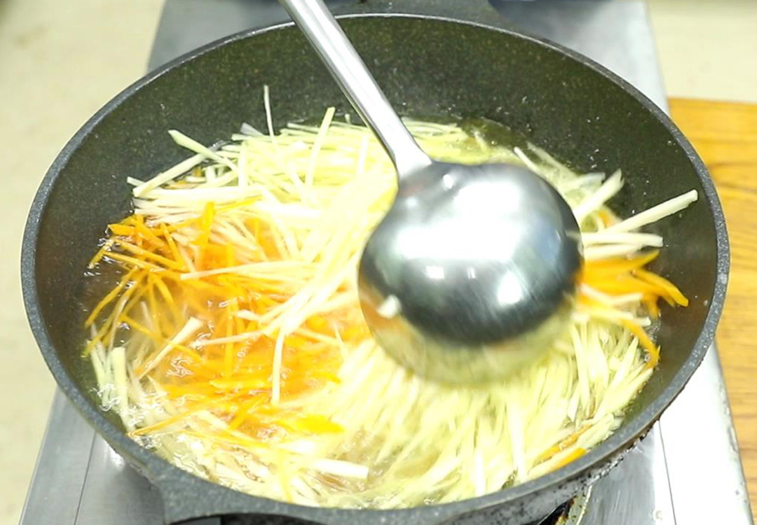 疫情囤菜要囤不喜欢吃的菜,疫情期间多囤口粮