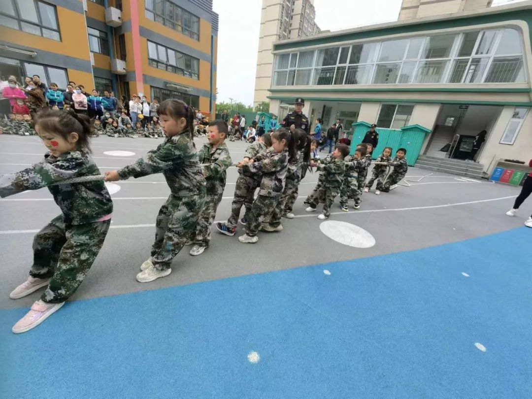 童心系国防共筑强军梦—郑东新区龙翔第四幼儿园春季亲子运动会