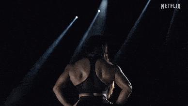 鱿鱼游戏全景还原比赛,真人鱿鱼闯关游戏视频