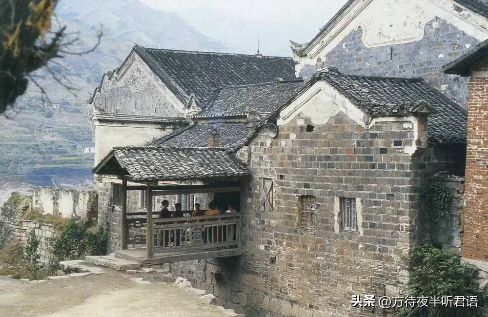 秭归古建筑像徽派风格,梦回三峡完整版