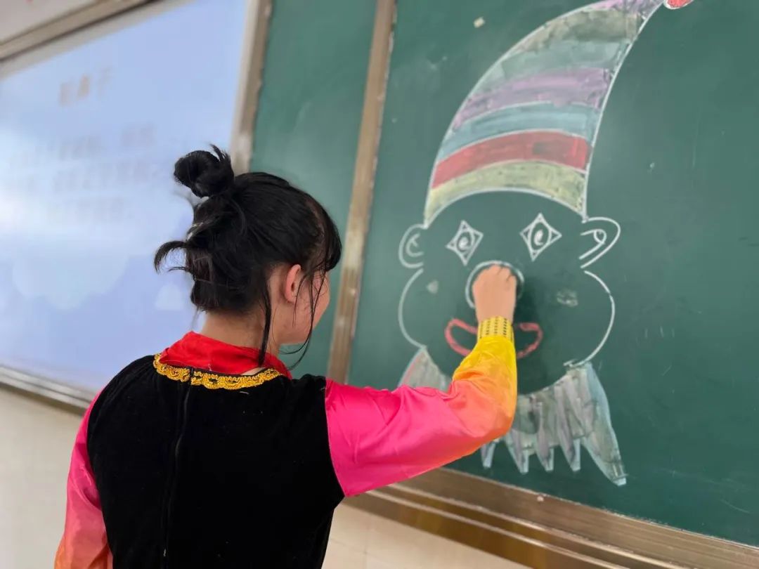 小学开展六一儿童节游园活动简讯,小学六一游园活动美篇