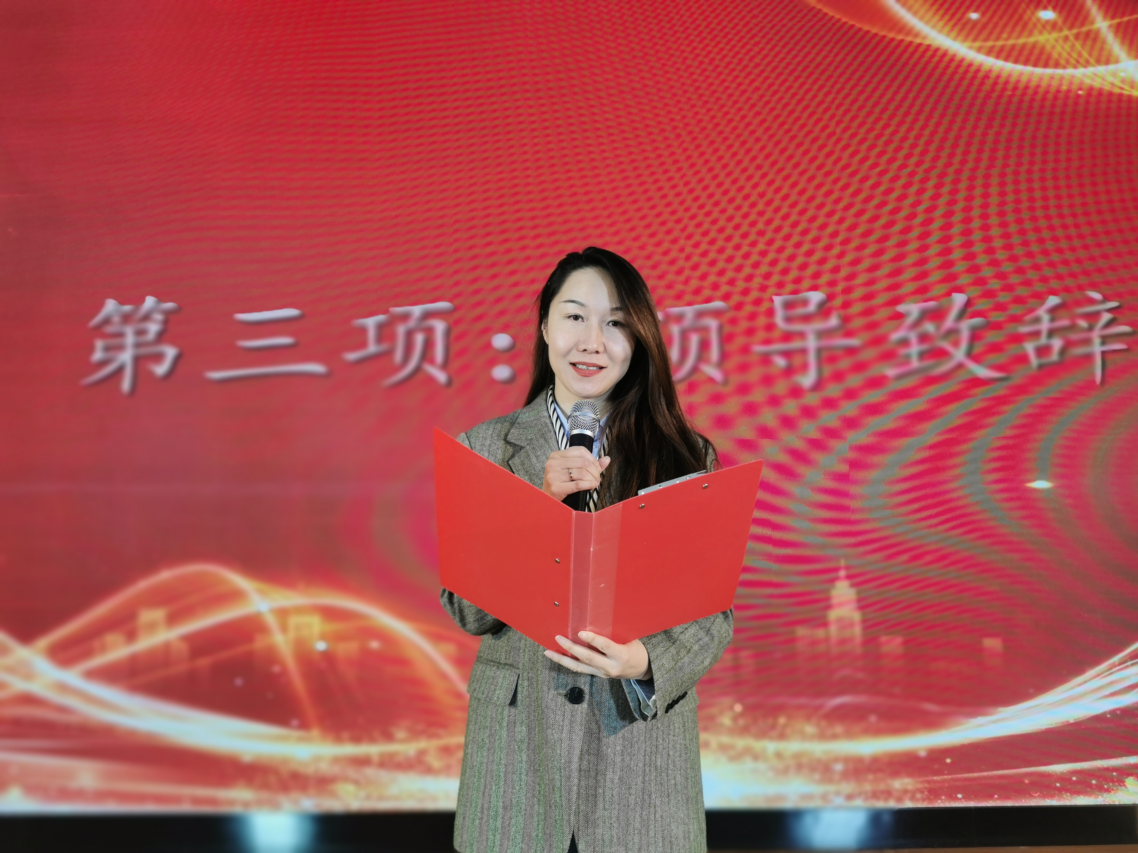 春天里朝气蓬勃,春天里向上的力量