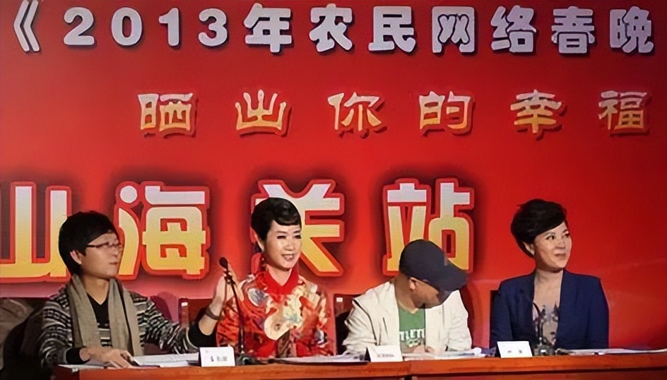 草根网红辛酸往事：三个中国精神病人，和炒红她们的幕后大神