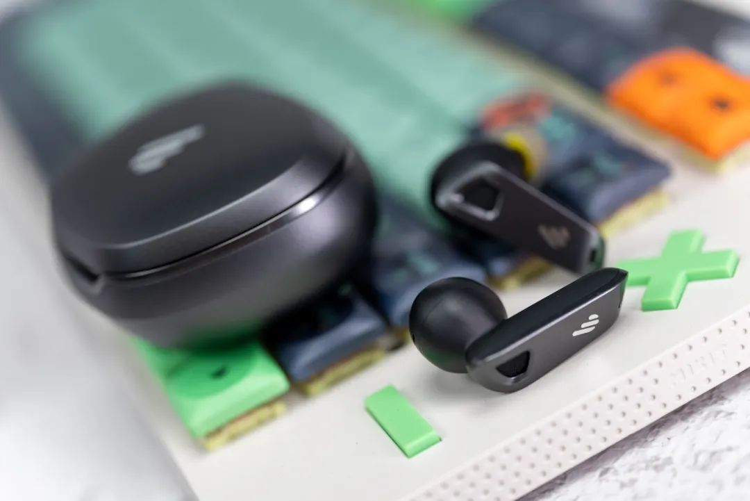 漫步者neobuds降噪测评,物有所值的跑鞋