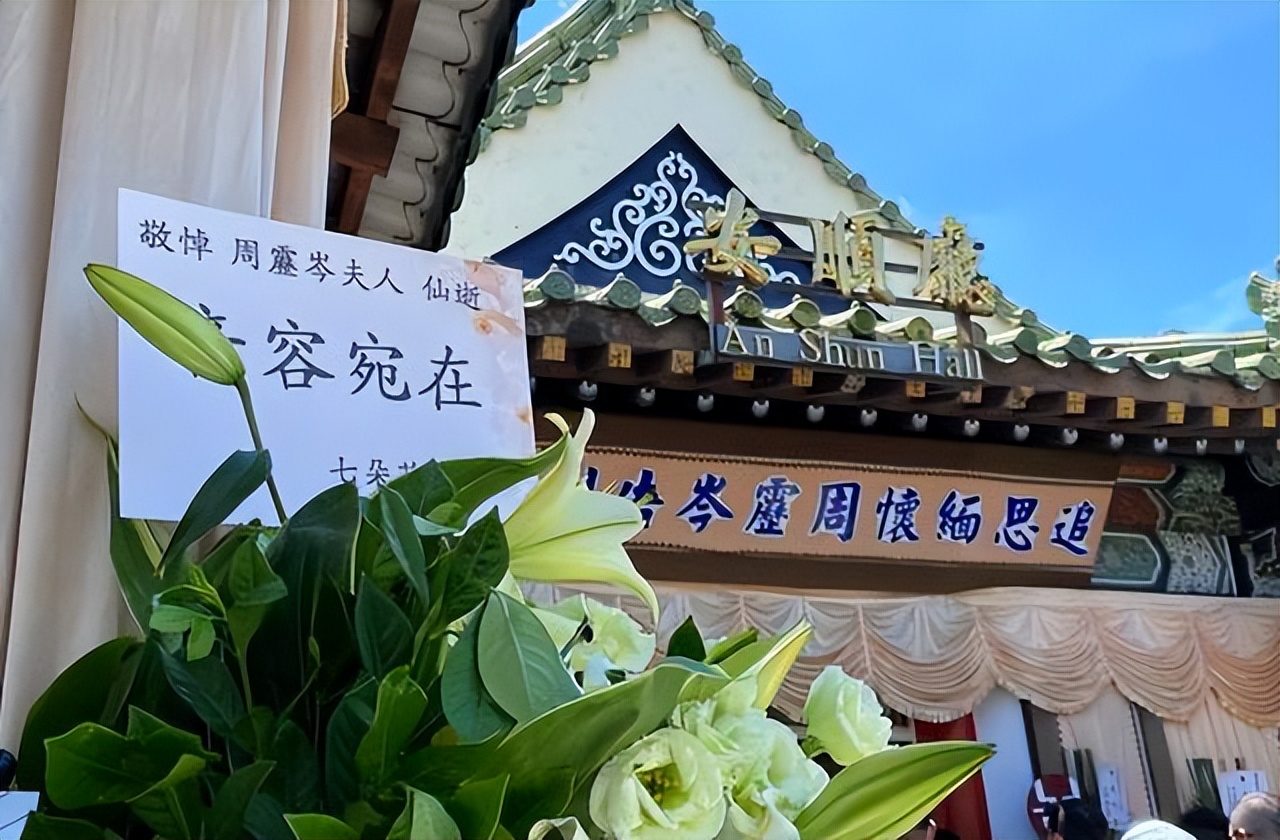 7位名人一个月内相继去世,7天内7位相继离世的名人