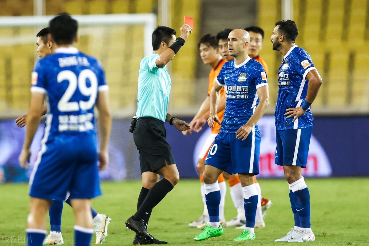 多拉多本人首次回应为何冲撞马宁,怎么看待多拉多冲撞马宁