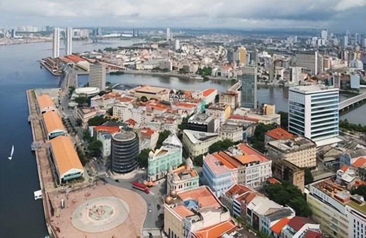 金砖变成板砖了,金砖变成板砖的视频