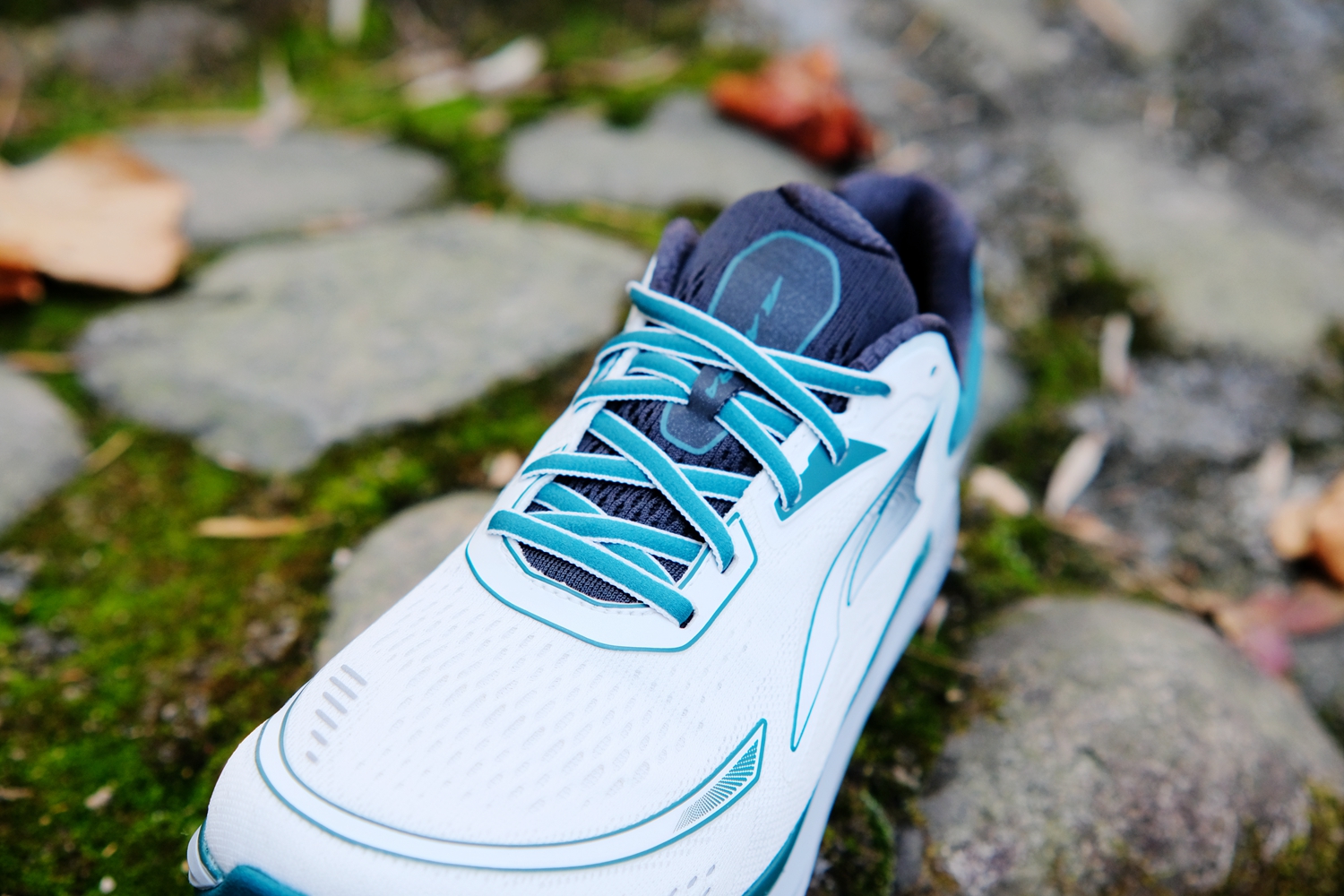 2023超强推进力跑鞋,奥创paradigm跑鞋评测