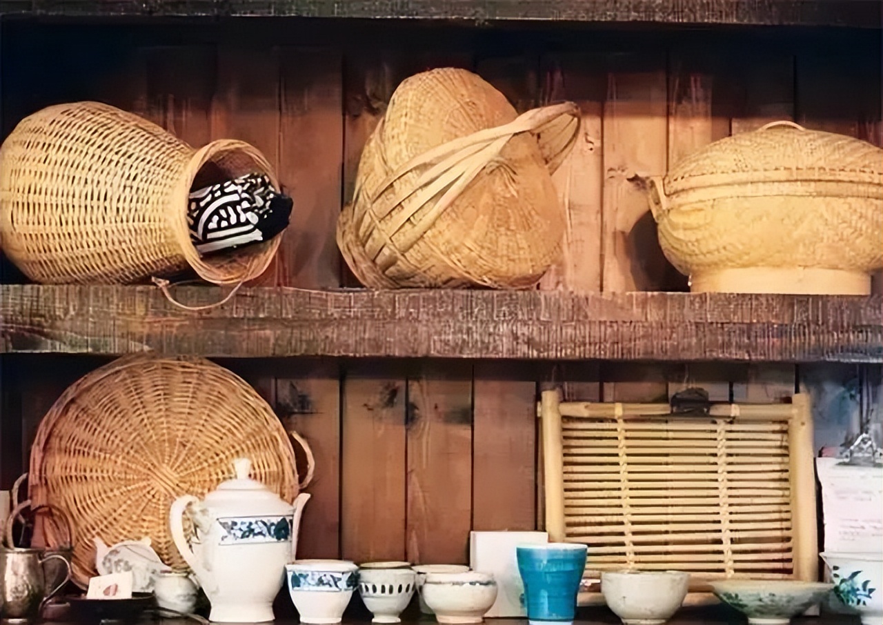 闈掔鏃呮父,鐪夊北闈掔