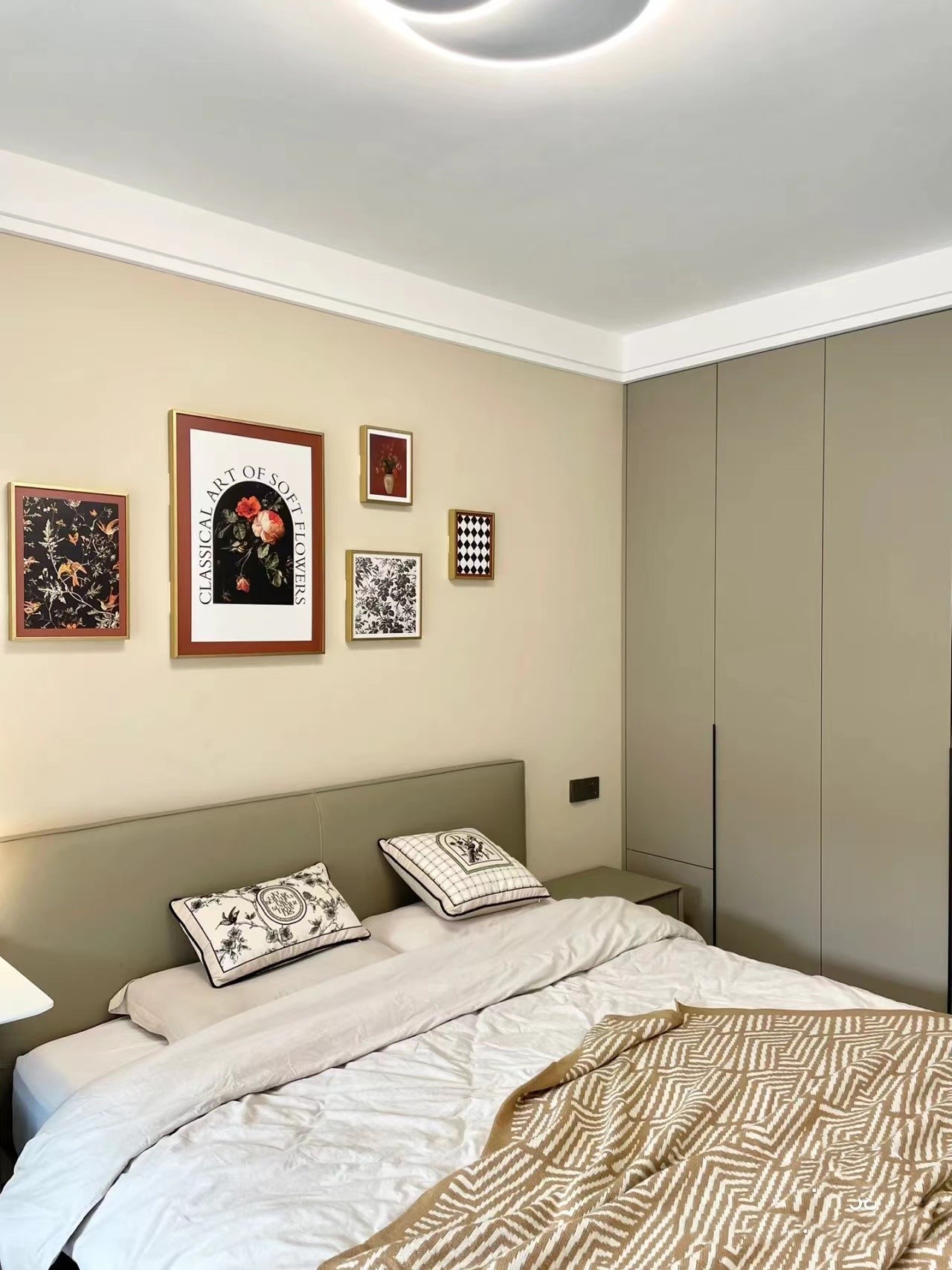 河南发现一户人家，光一个电视柜就圈粉无数，全屋更没有一丝俗气