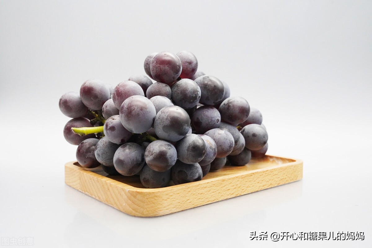 坐月子可以喝奶茶吃冰棍吗,坐月子可以吃雪糕吧