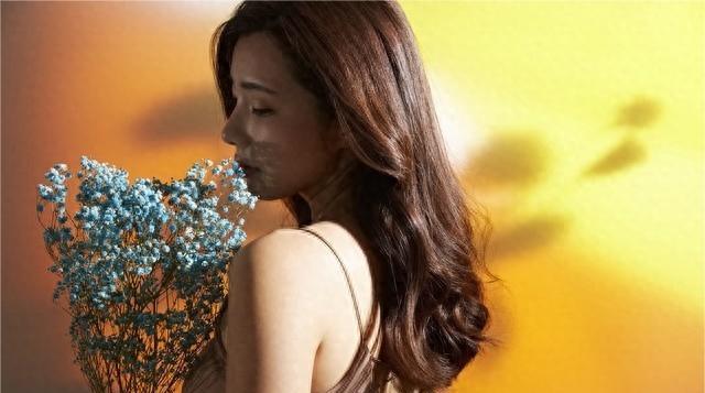 我68岁和老伴过夫妻生活时，无意发现他下身变小了，还能还原吗？