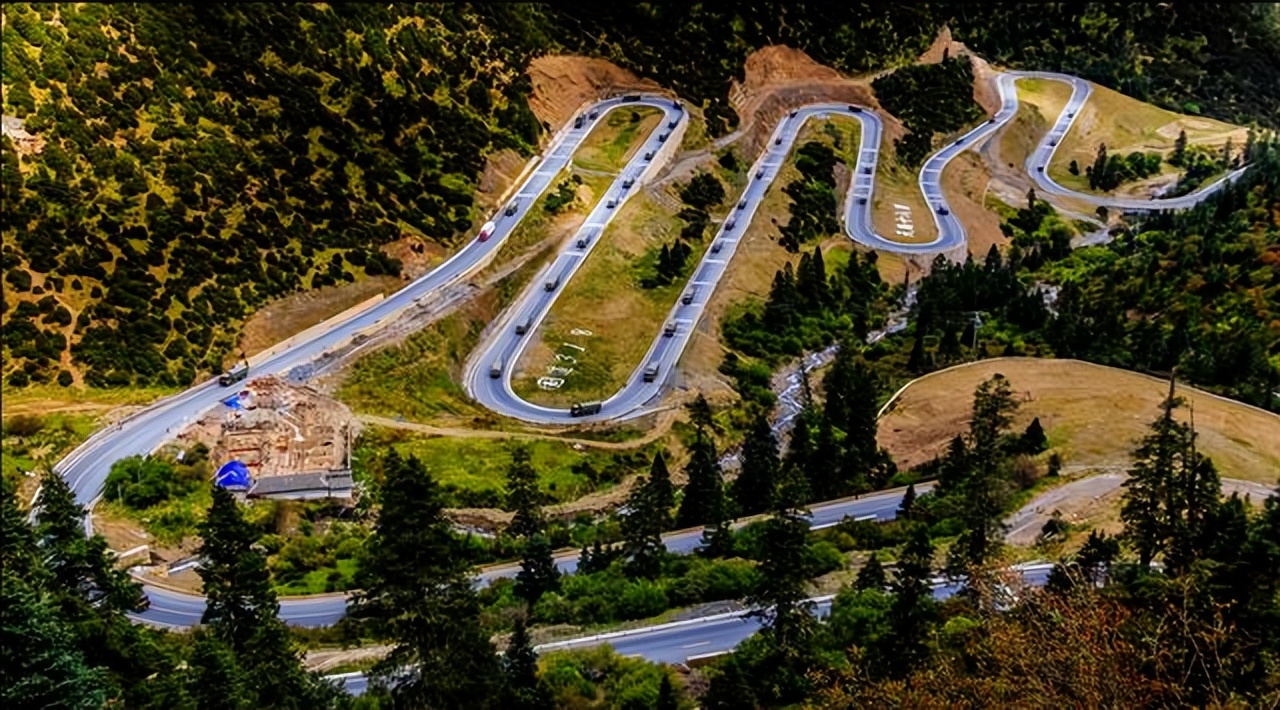 去阿里旅游路线,4月份去阿里自驾游合适吗