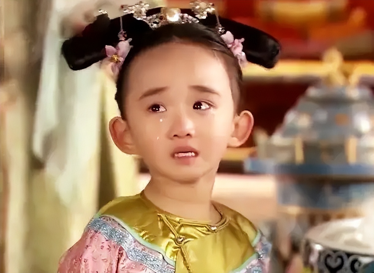 胧月大魔王解读,小时候胧月认甄嬛为额娘的时候