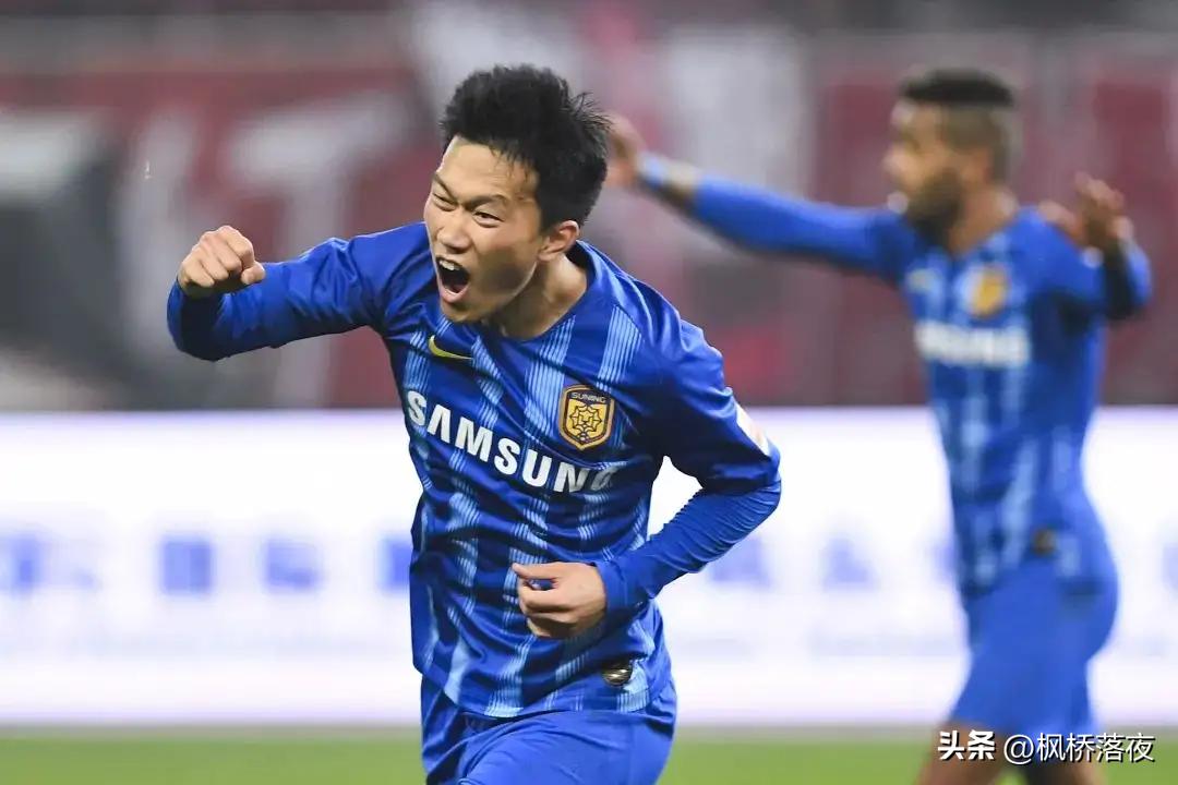 8球9助！能够替代武磊的男人出现了！29岁前苏宁飞翼越来越完美