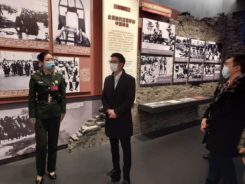 霍启山出席会议,霍启山出席发布会