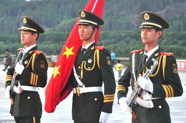 毛启国:*警武**湖北省内卫总队的前世今生