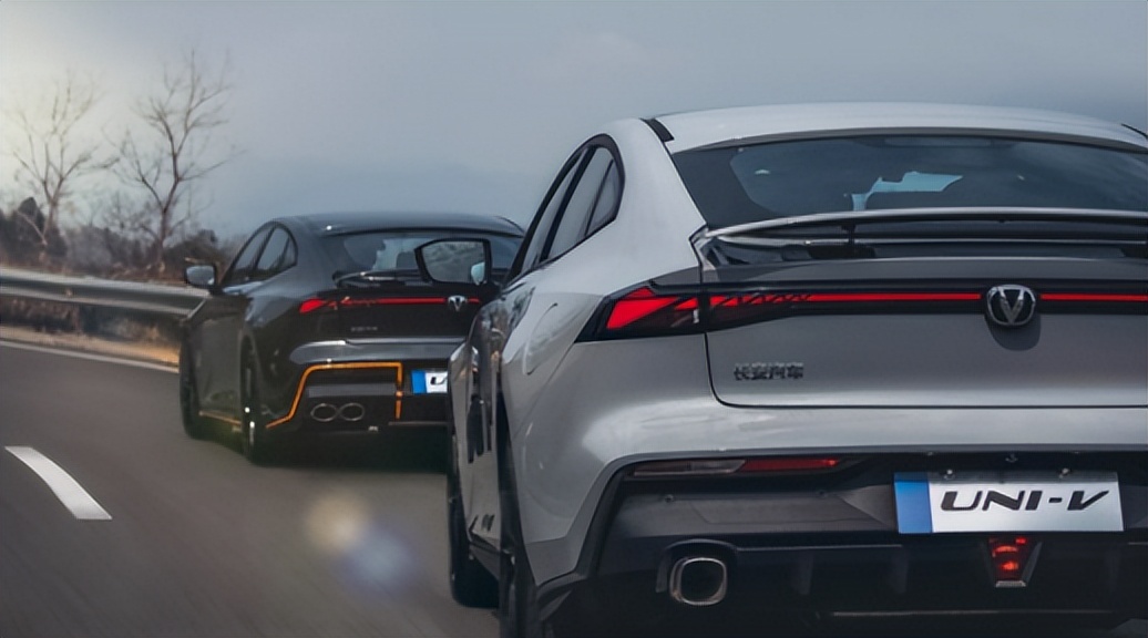 10-15万预算买哪款车更能突显个性,20万级运动轿车必看这三款